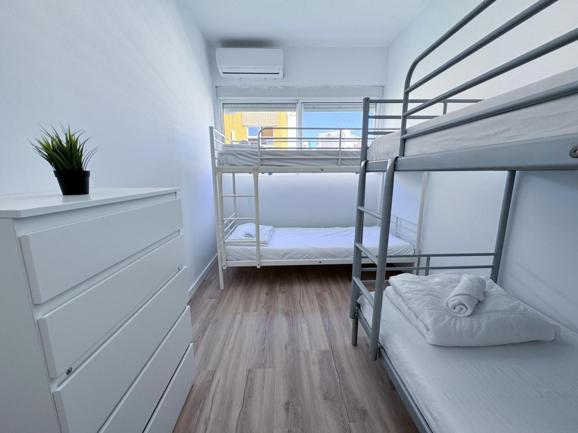 Muede Hostel Torremolinos Dış mekan fotoğraf